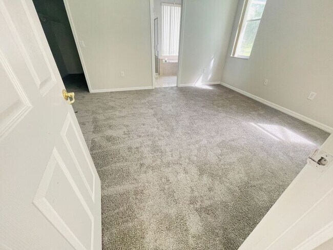 Building Photo - Coming soon!!!!-The Oaks-Pool Home-1738 Golfview Dr Kissimmee FL 34746