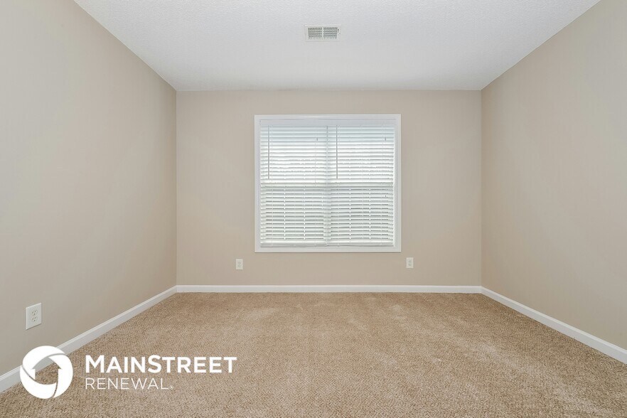 Building Photo - 149 Hunters Chase