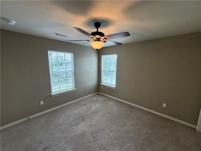 Building Photo - 537 N Keats Dr