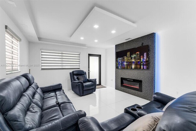 Primary Photo - 10364 SW 6th St