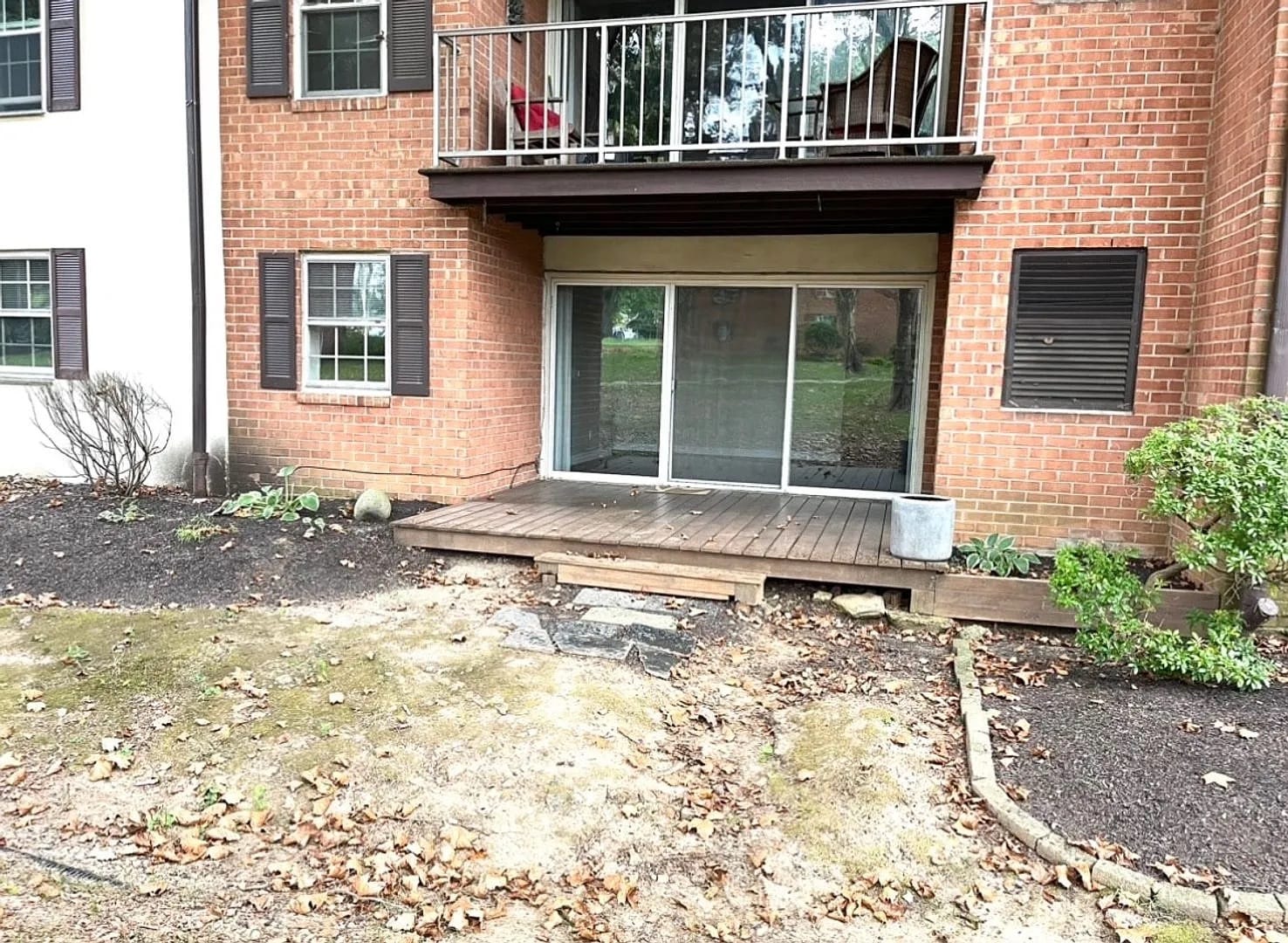 Building Photo - 429 Drummers Ln