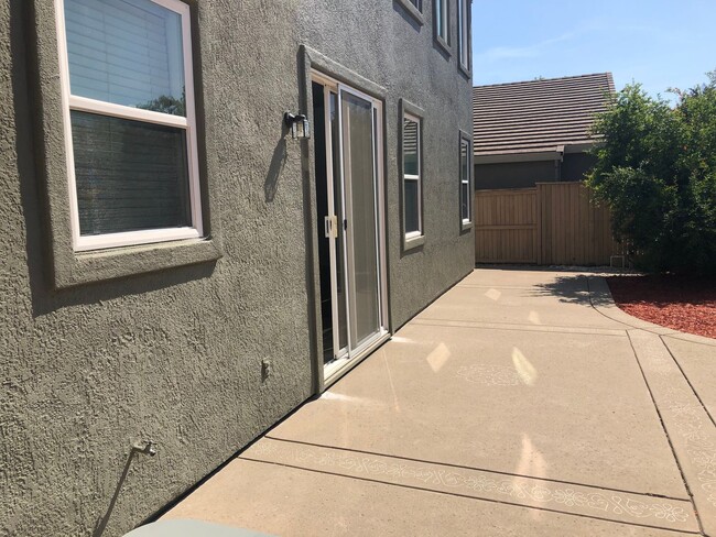 Building Photo - 1571 Thurman Way