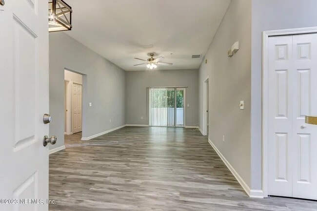 Building Photo - 6105 Maggies Cir