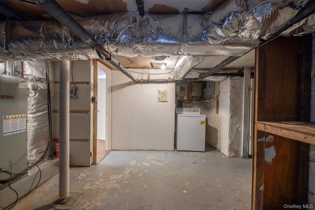 Building Photo - 1306 Henry Ave