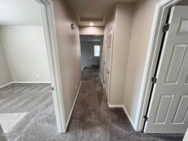 Building Photo - 4642 S Carmine Ln