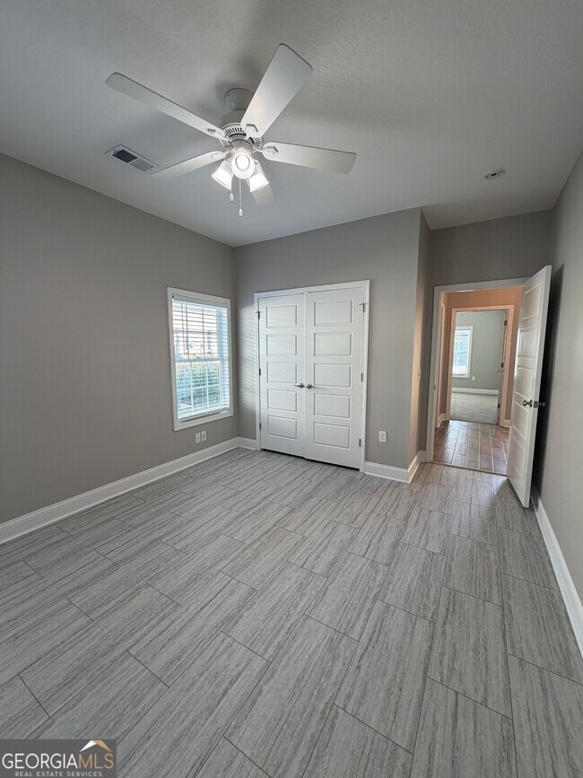 Building Photo - 148 The Villas Wy