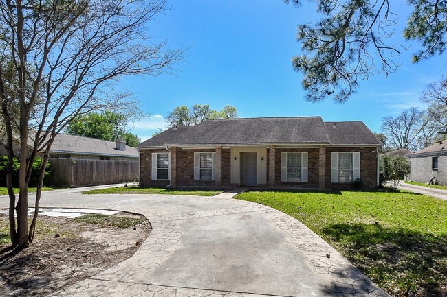 Building Photo - 11627 Bandlon Dr
