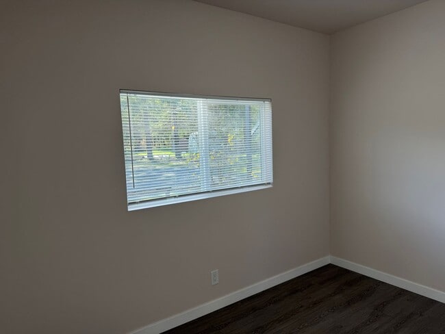 Building Photo - Updated 3 bedroom 2 bathroom house in Dexter!