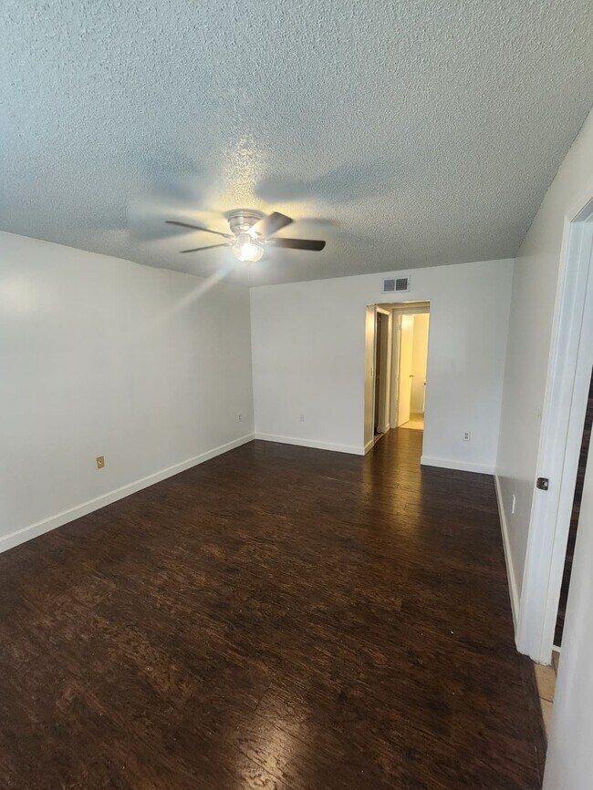 Building Photo - 3103 Rio Grande Trail