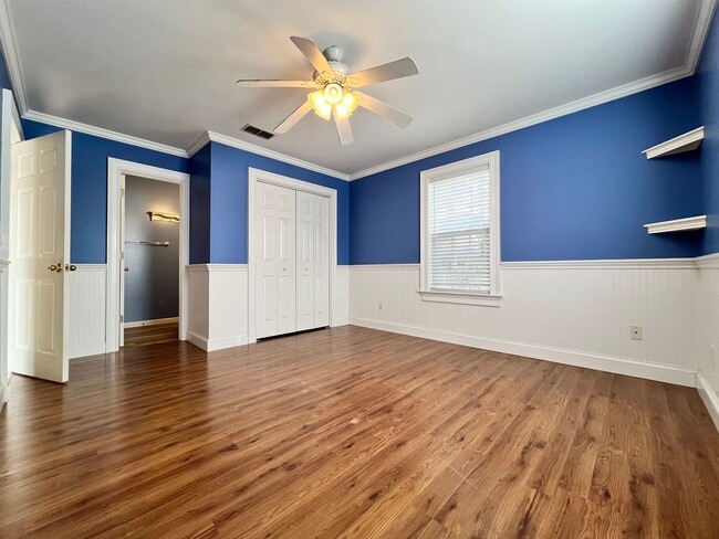 Building Photo - AVAILABLE MID-MARCH 2026! (One Pet Maximum)