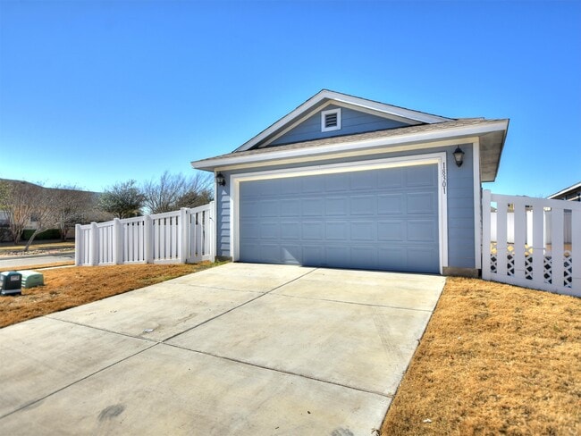 Building Photo - 18301 Mammoth Cave Blvd