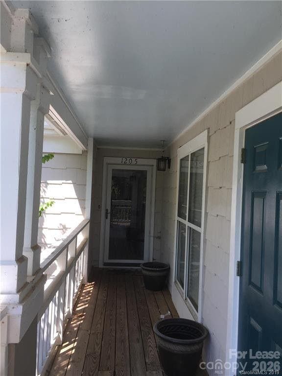 Building Photo - 1205 Torrence Cir