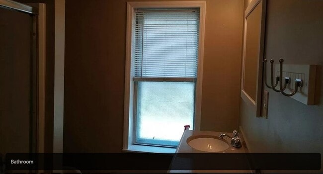 Building Photo - 21 W 2nd Ave