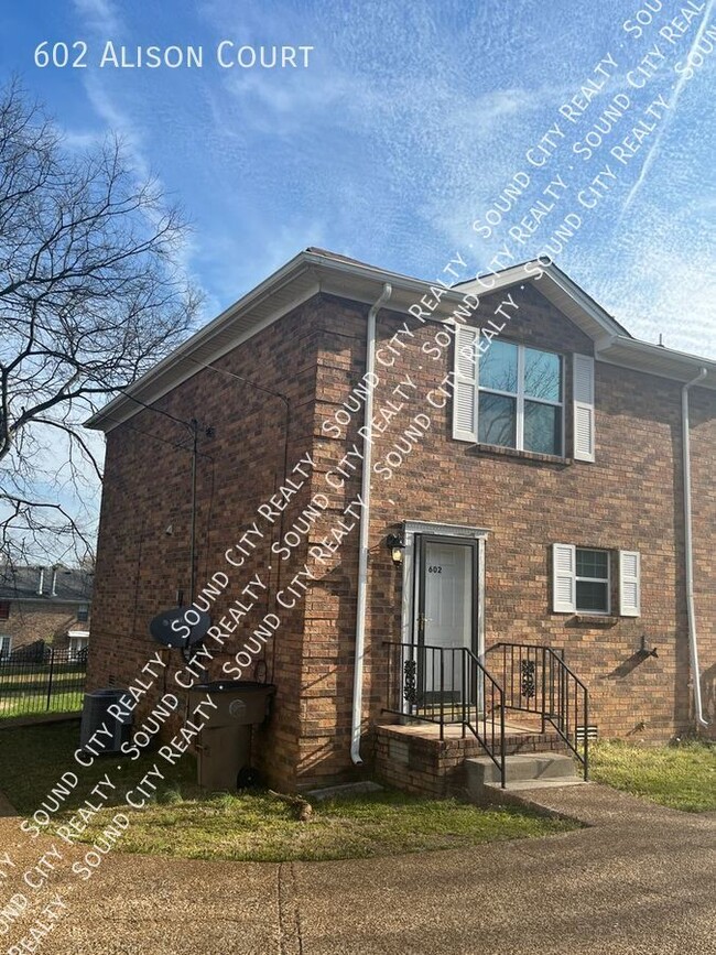 Building Photo - 602 Alison Ct