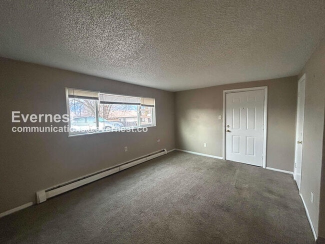 Building Photo - 1075 Magnolia St