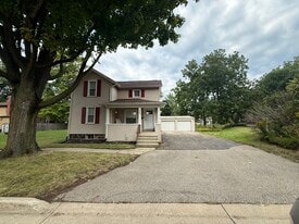 Building Photo - 107 S Berrien St