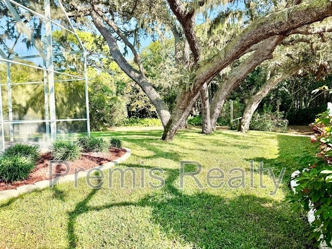 Building Photo - 957 Weathersfield Dr