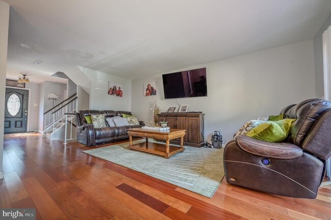 Building Photo - 11327 Cromwell Ct