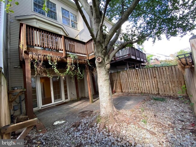 Building Photo - 6623 Frost Lake Ln