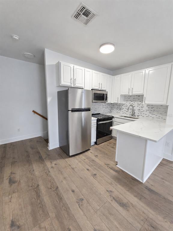 Building Photo - 1440 Stickley Ave
