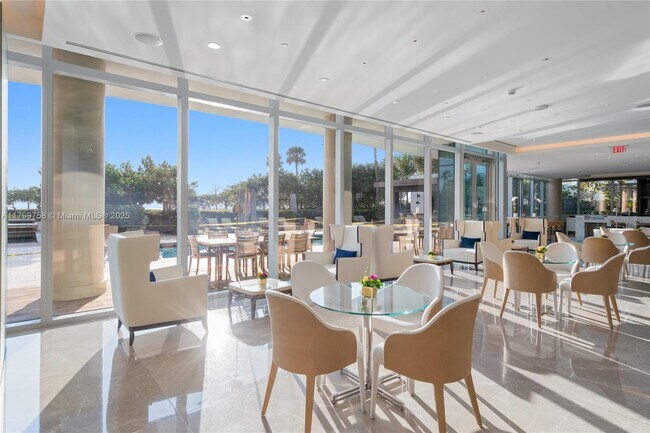 Building Photo - 9349 Collins Ave