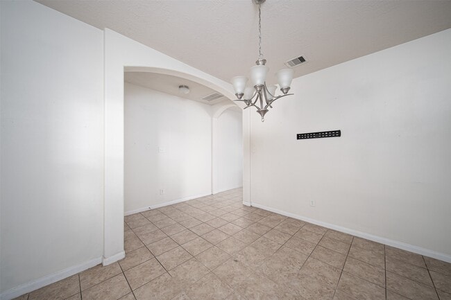 Building Photo - 19543 Otter Trail Ct