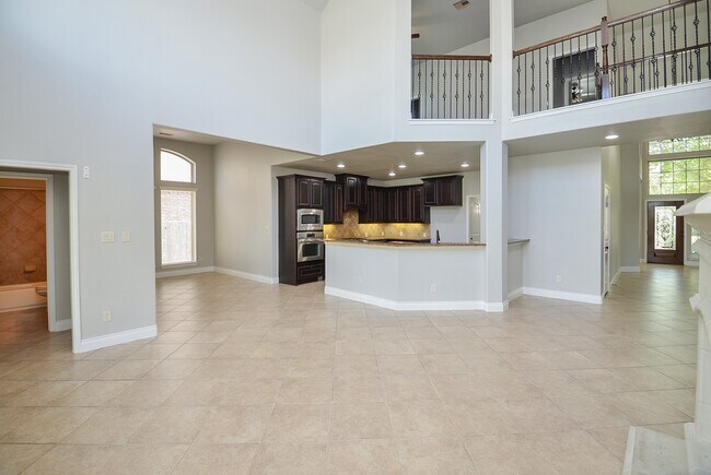 Building Photo - 9819 St Romain Dr