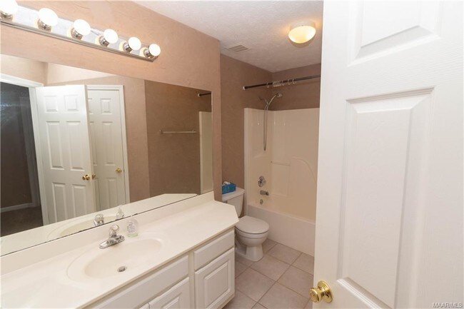 Building Photo - 157 Belser Blvd