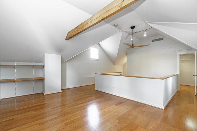 Building Photo - 88 Redbud Alley