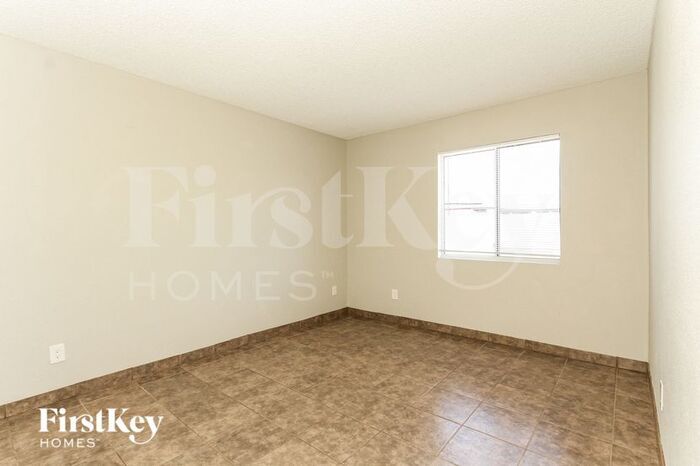 Building Photo - 13857 N 48th Ave