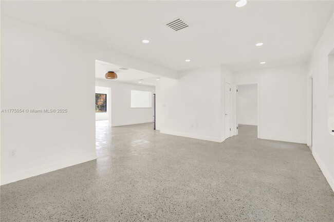 Building Photo - 9790 SW 136th St