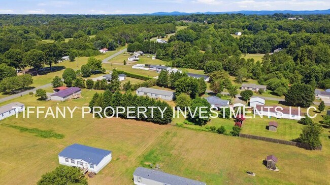 Building Photo - 1113 Remington Dr