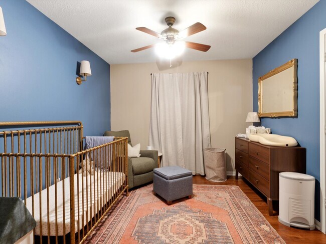 Building Photo - 15811 Sarasam Creek Ct