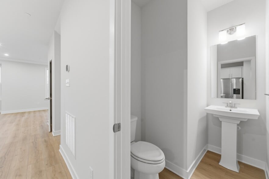 Building Photo - 343 Telluride Ln