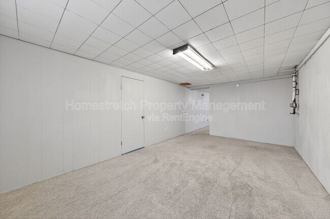 Building Photo - 10412 Gardo Ct