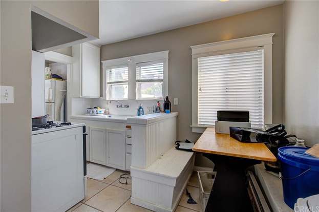 Building Photo - 223 24th St