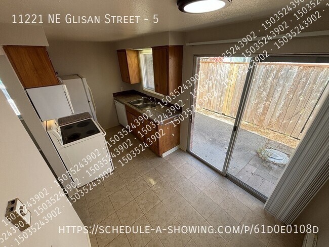 Building Photo - 11221 NE Glisan St
