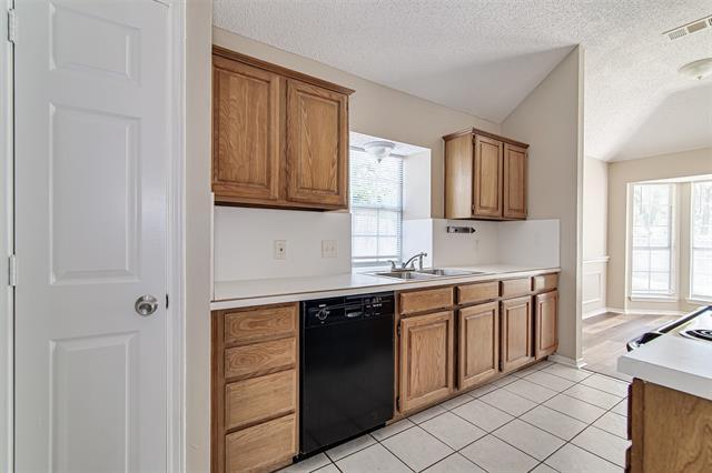 Building Photo - 6307 Blaney Dr