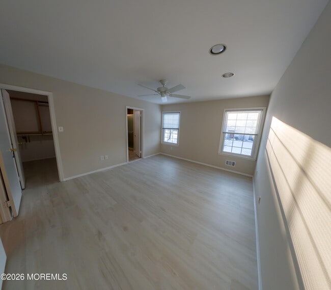 Building Photo - 291 Stratford Pl