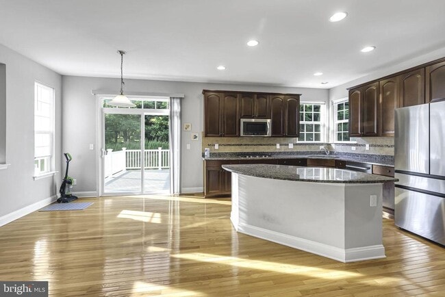 Building Photo - 40560 Aldie Springs Dr