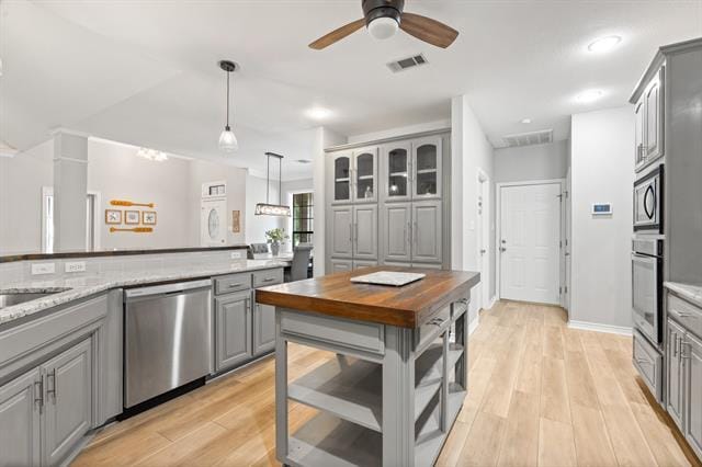 Building Photo - 12041 Shady Creek Dr