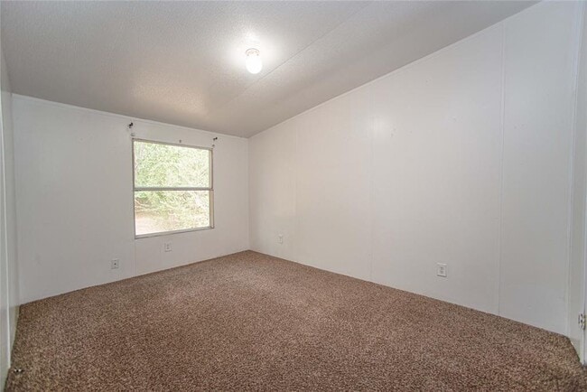 Building Photo - 16495 Taurus Ct