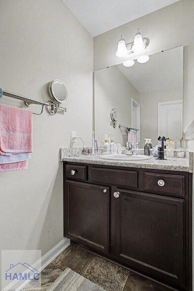 Building Photo - 131 Sapwood Wy