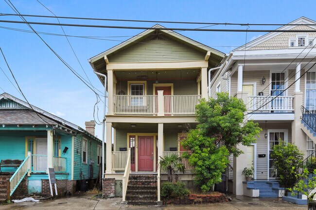 Primary Photo - 2524 Jena St