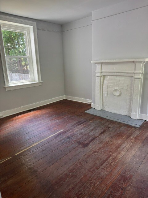 Building Photo - 2225 Venable St