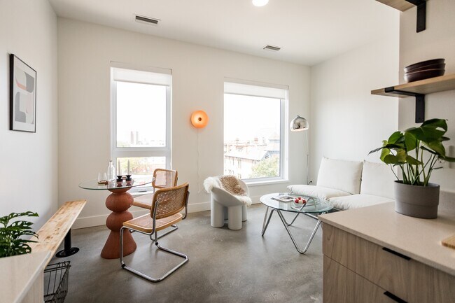 Building Photo - Brainard Flats