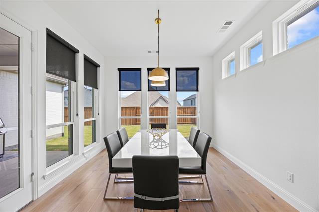 Building Photo - 4411 Silver Spur Dr
