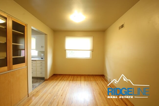 Building Photo - Beautiful Home near Benefis Hospital for Lease!