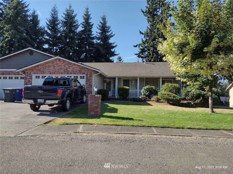 Primary Photo - 12410 132nd Street Ct E