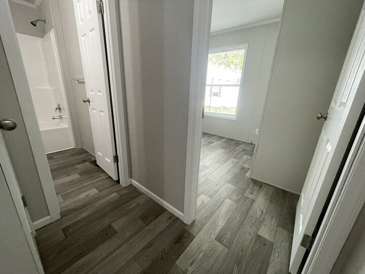 Building Photo - 38017 Chilver Ave